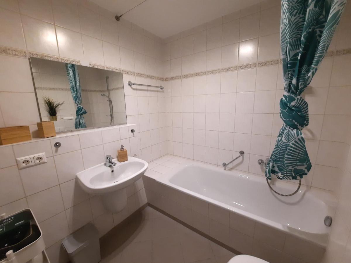 Ruhiges Hinterhof Apartment Im Herzen Der Neustadt Dresden Exterior foto